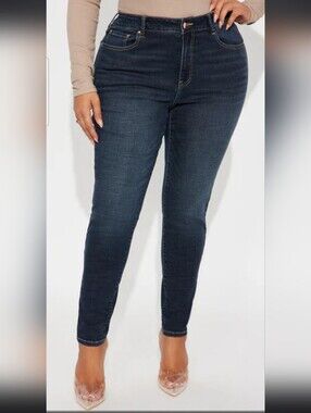 Wonderly pull on jeggins 8P blue with distressed look fringe bottoms
